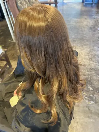 ロング カラー Julia🖤 縮毛矯正🌬️🩵のヘアスタイル