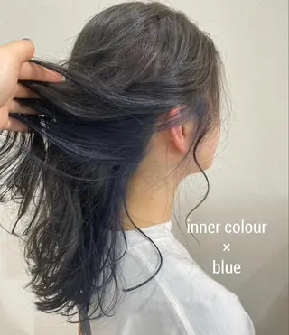 セミロング カラー ヘアアレンジ 暗髪カラー🫐パーマ おくだりんかのヘアスタイル