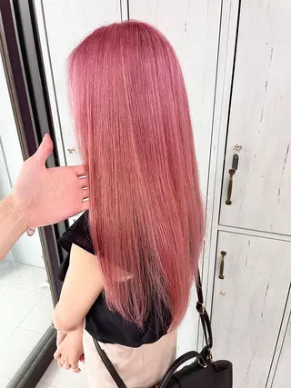 セミロング ❄️💛エクステ ブリーチ❄️yukiのヘアスタイル