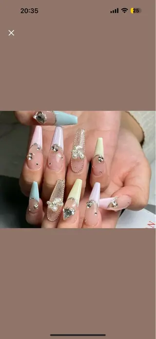 ネイル 清水 ユナのネイルデザイン