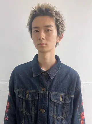 ショート メンズ メンズ専門ブリー チカラー⚡️リュウジのヘアスタイル