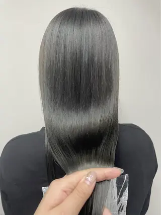 ロング 中村 彩乃のヘアスタイル
