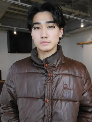 ミディアム パーマ メンズ グランジヘア 無造作ヘアHYUGAのヘアスタイル