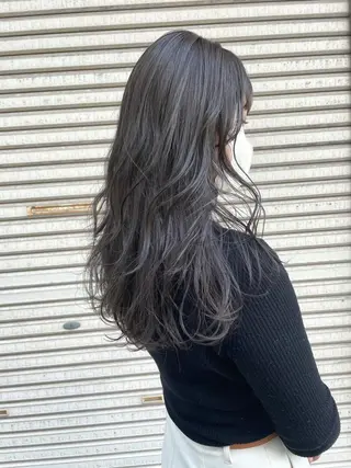 ロング カラー 狩野 羅夢のヘアスタイル