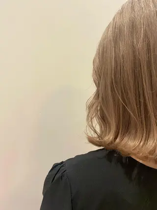 カラー 増井 彩乃のヘアスタイル