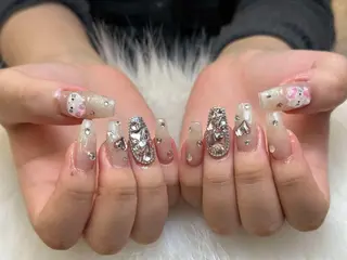 ネイル HIN NAILのネイルデザイン