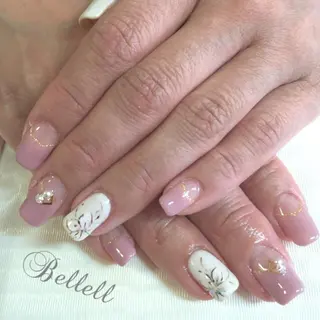 ネイル 青木 綾子のネイルデザイン