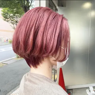 ショート カラー 滝本 里実のヘアスタイル