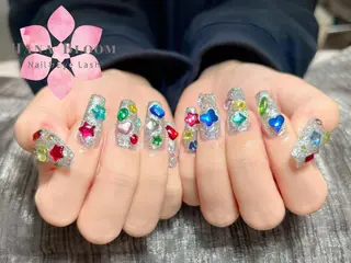 ネイル Hana Bloom Nail💜Akiのネイルデザイン