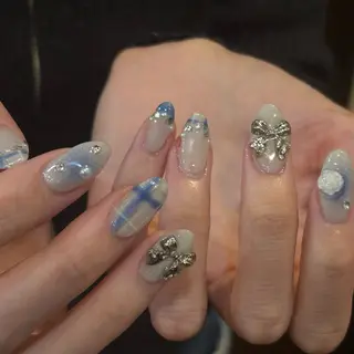 ネイル 個性派✴︎ジャケ写 ネイル🦋mire-のネイルデザイン