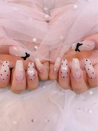 ネイル KIREIE Chinatsuのネイルデザイン