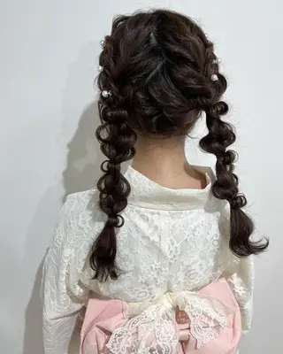 ロング ヘアアレンジ tomida yukiの眉毛・アイブロウイメージ