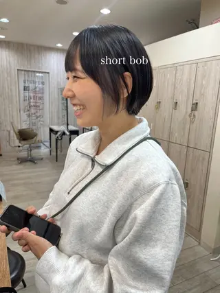 ショート カラー 初めてのショート お任せください✂️のヘアスタイル