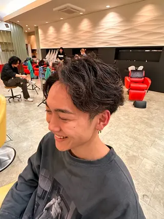 パーマ メンズ 柴田 舜吏のヘアスタイル