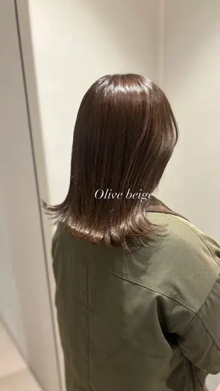セミロング カラー 髪質改善カラー ベージュ🤎YUMEのヘアスタイル