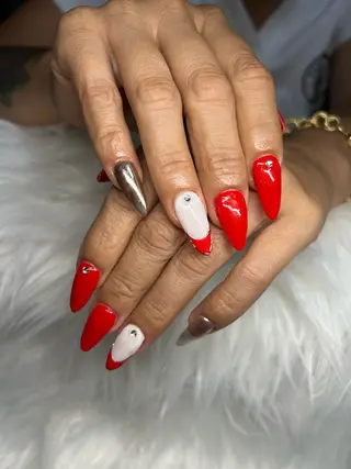 ロング 古賀 はるみのネイルデザイン