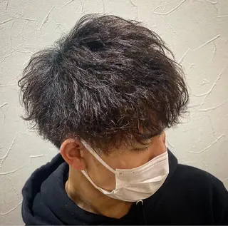 ショート パーマ メンズ 浅見 天翔のヘアスタイル