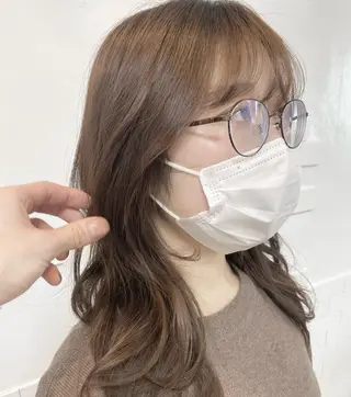 セミロング 髪質改善✨ 角谷　勇のヘアスタイル