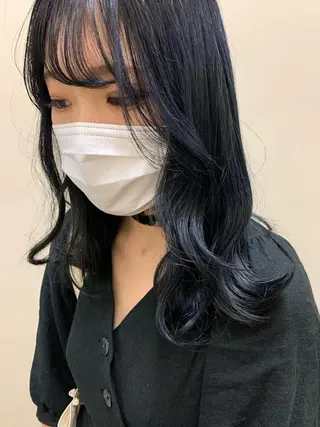 ミディアム カラー ayaka 縮毛矯正レイヤーのヘアスタイル