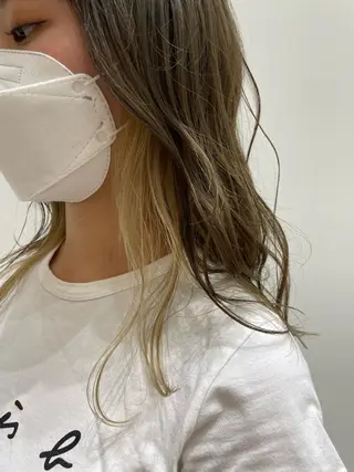 カラー 河野いずみ レイヤー/ボブ 🤍のヘアスタイル