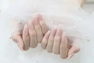 ネイル Leonie ｵｵｲのネイルデザイン