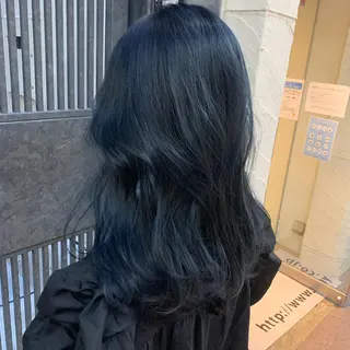 ミディアム 艶髪 森田/嵩士のヘアスタイル