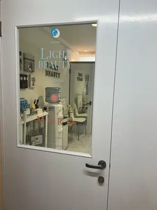 ミディアム カラー パーマ ヘアアレンジ メンズ キッズ ネイル マツエク・マツパ アイブロウ 【ハーブ×毛穴洗浄】 THE MORE千葉のエステ・リラクイメージ