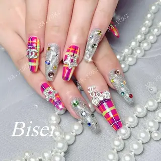 ネイル 🌷 Mooning 🌷のネイルデザイン