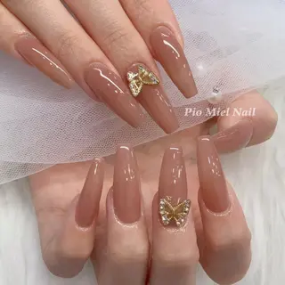 ネイル HANA 長さだしのネイルデザイン