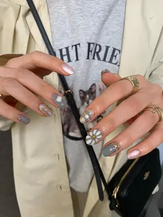 ネイル マキノ ユイのネイルデザイン