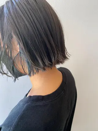 ショート 平尾駅直結/徒歩0分 イノセントヘアのヘアスタイル