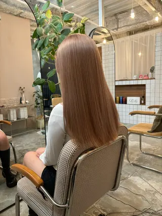 セミロング カラー 林　蓮／レイヤー ／透明感カラーのヘアスタイル