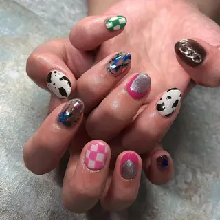 ロング カラー ヘアアレンジ キッズ ネイル マツエク・マツパ 福田 加奈のネイルデザイン