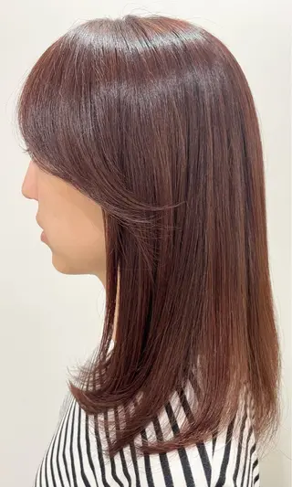 セミロング カラー 會田 /レイヤーカットのヘアスタイル