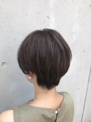 ショート ニュアンスパーマ/ レイヤー/茶屋町のヘアスタイル