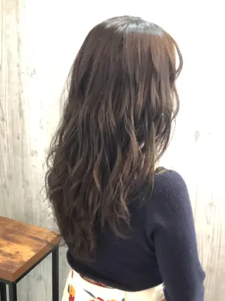 セミロング カラー 及川 祐輔のヘアスタイル