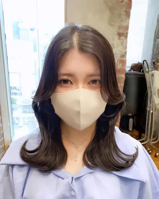 ミディアム カラー 顔まわりカット🌟 くびれヘア/寺門遥輝のヘアスタイル