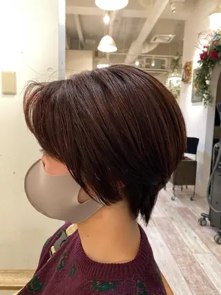 ショート よこもり あいのヘアスタイル