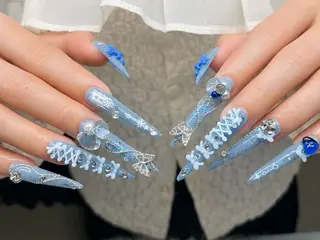 ネイル Mira Nail Studioのネイルデザイン