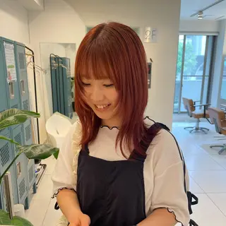 セミロング カラー 田口 花葉のヘアスタイル