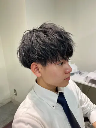 メンズ フェザーパーマ🌙 毛流れ yuzukiのヘアスタイル