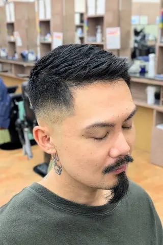 ショート パーマ 理容プラージュ燕三条 福井のヘアスタイル