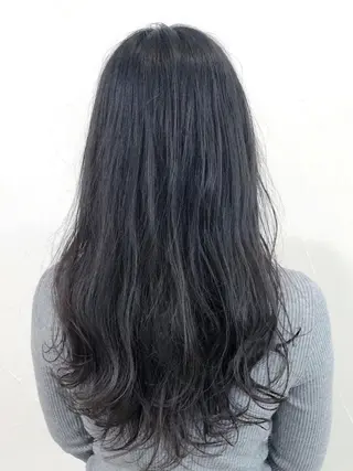 カラー 下池 紗加のヘアスタイル