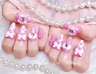 ネイル Momo 🤍のネイルデザイン