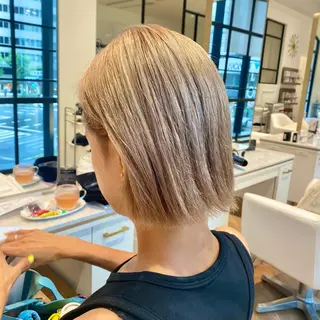 カラー 増井 彩乃のヘアスタイル