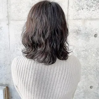 ミディアム 及川 光のヘアスタイル