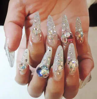 ネイル 東 千夏のネイルデザイン