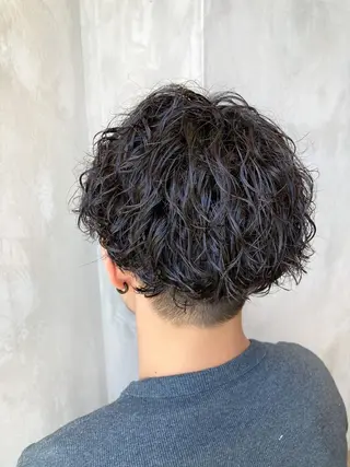 ショート パーマ メンズ 波巻きスパイラルパー マ/シャドウパーマ駿のヘアスタイル