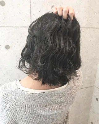 ミディアム カラー ヘアアレンジ 縮毛矯正 髪質改善寺坂雄飛💐のヘアスタイル