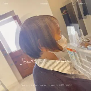 ショート カラー やまこし 美裕樹のヘアスタイル